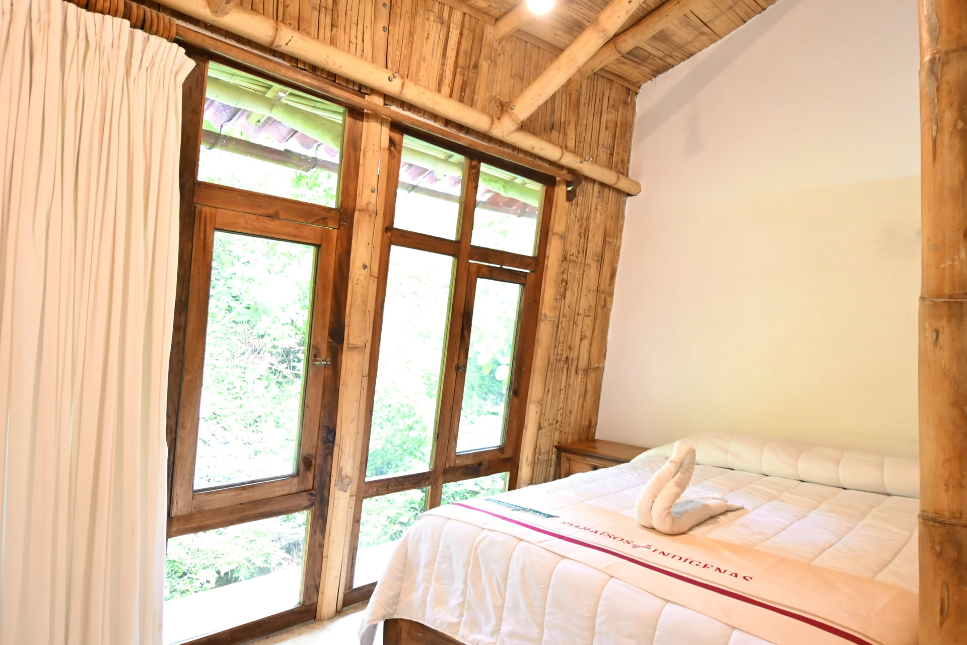 Habitación con 2 camas matrimoniales